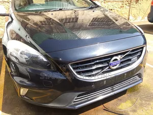Volvo V40 2014 Black