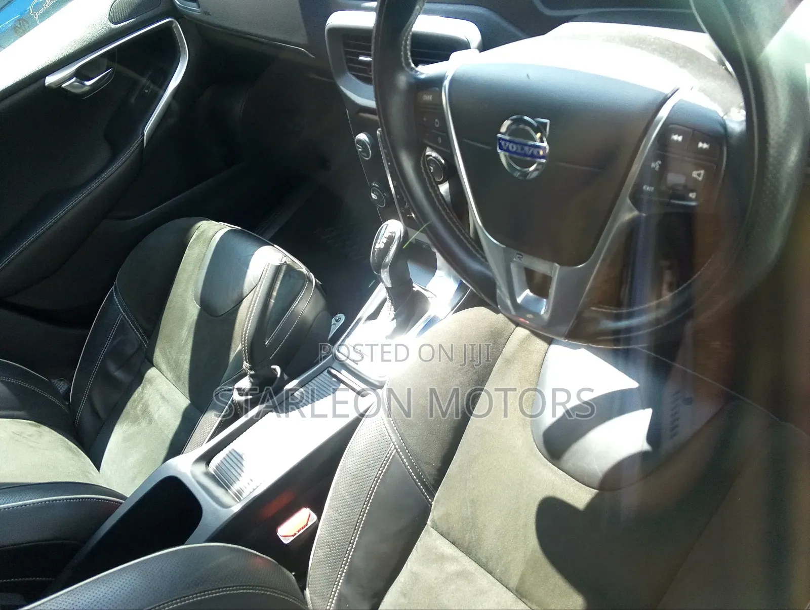 Volvo V40 2014 Black