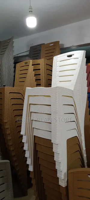 Exotic Plastic Chairs Plastic Chairs