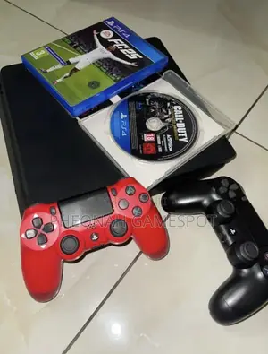 Ps4 Slim, Like New, 2 Pads, 15 Top Games Loaded Inside.