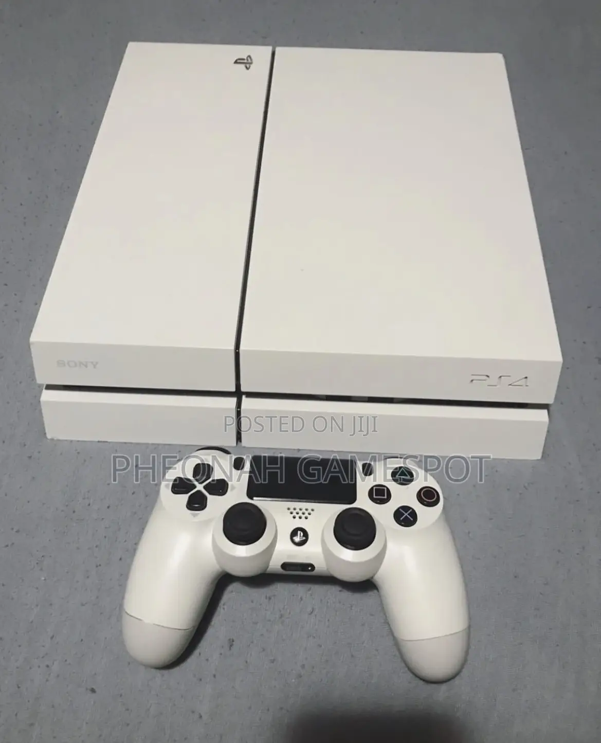 Ps4 Standard, Smooth System, 2 Pads, 12 Fun Games Ready.