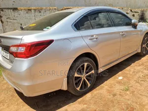 Subaru Legacy 2.5i Premium AWD 2016 Silver