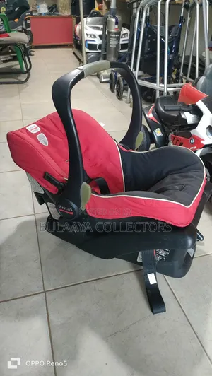 Britax Baby Car Seat Carrier, 0-12 Months, Uk Used.