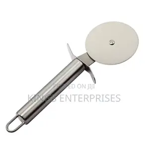 Handheld Pizza Cutter