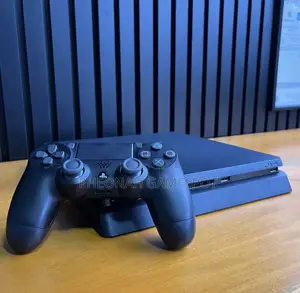 Ps4 Slim, Like New, 2 Pads, 20 Awesome Games Inside.