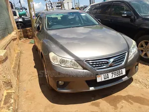 Toyota Mark X 2010 Gold