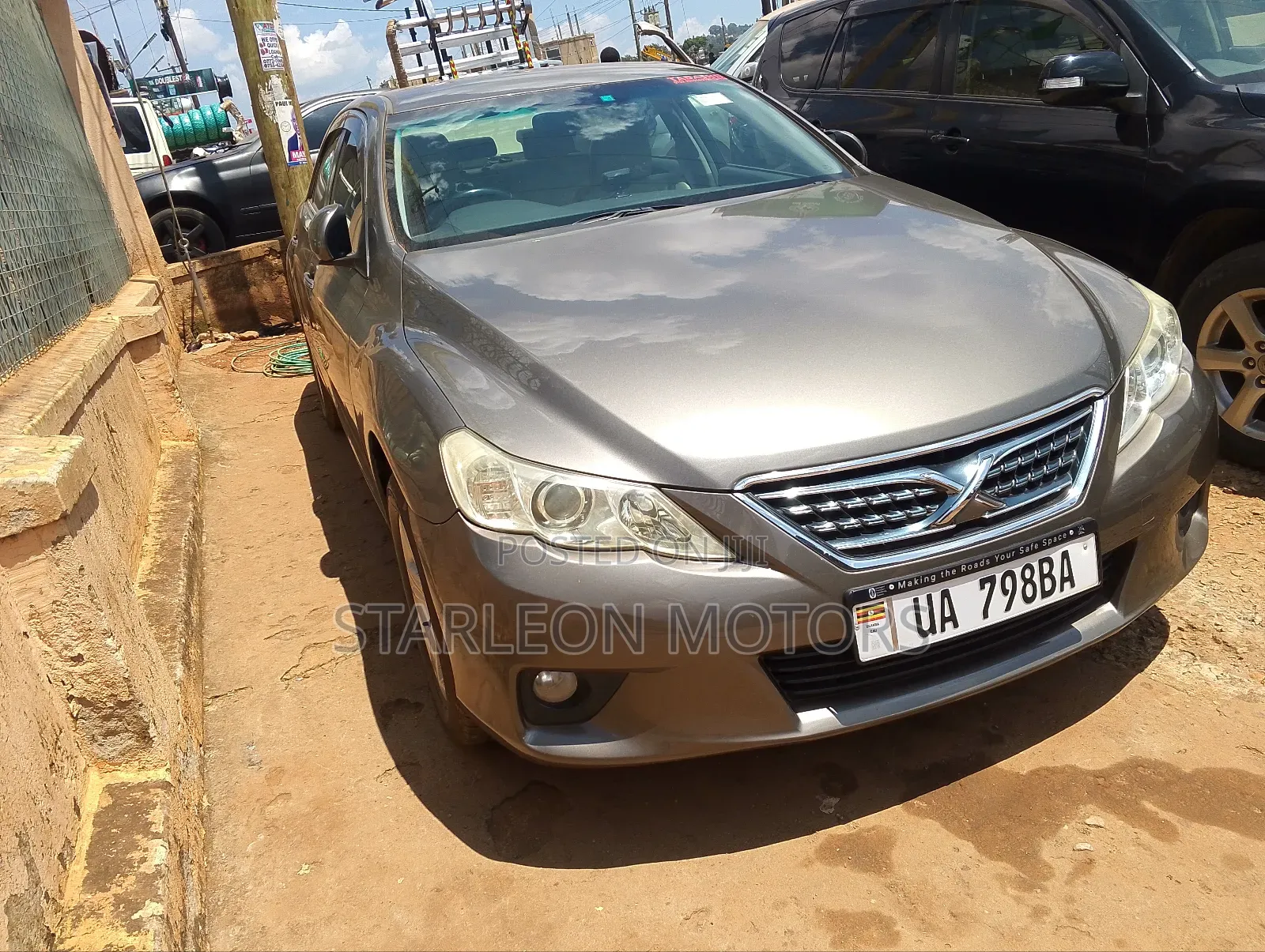 Toyota Mark X 2010 Gold