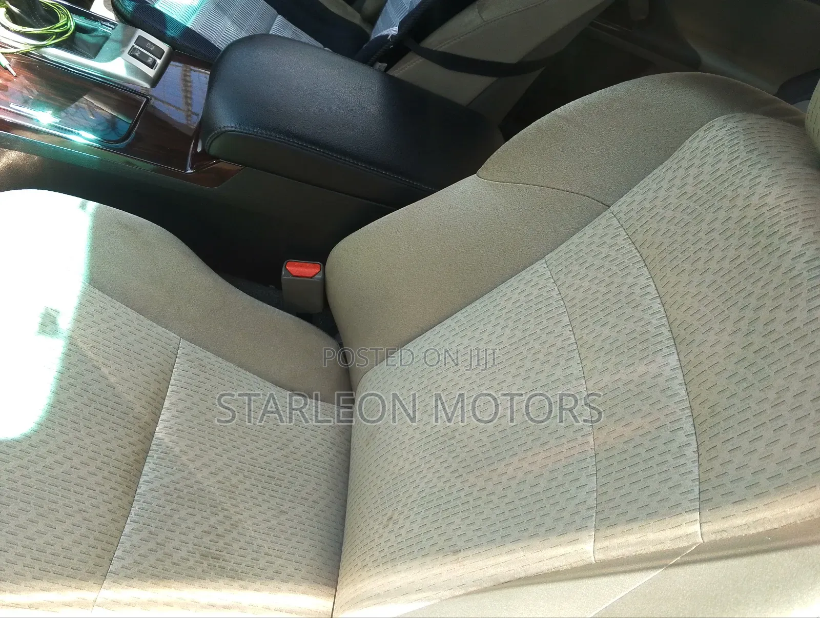 Toyota Mark X 2010 Gold