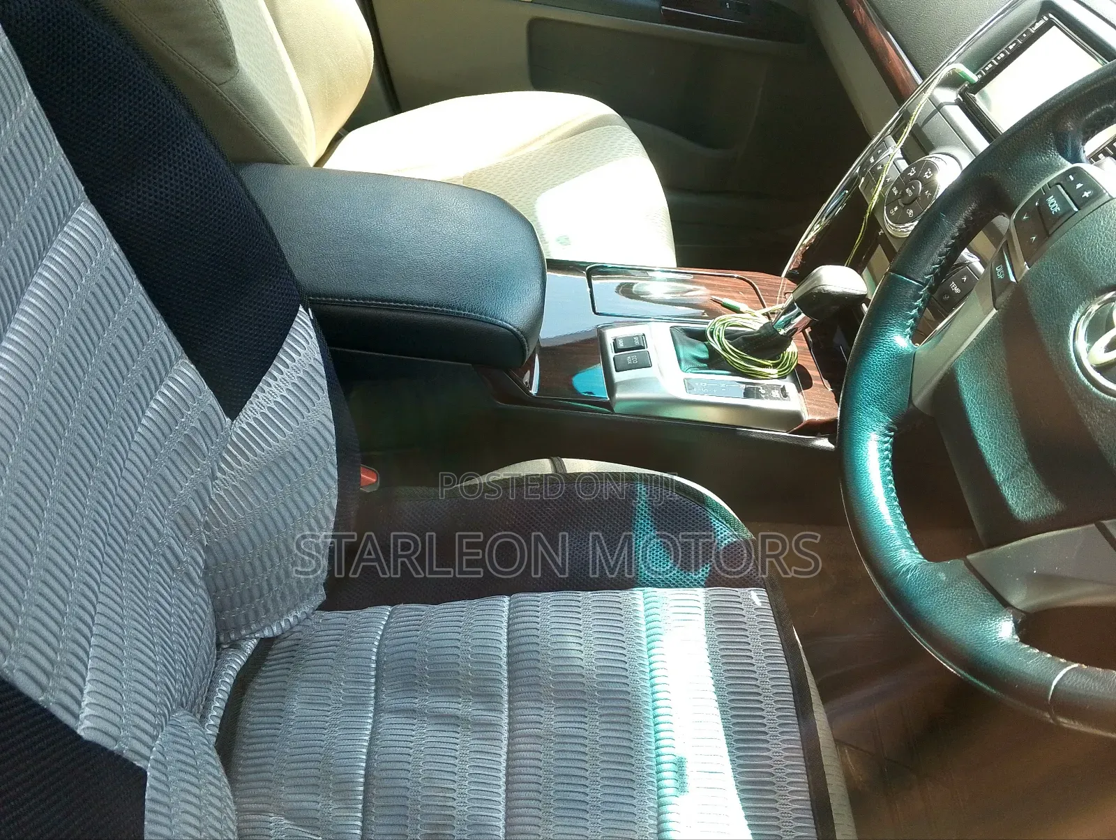 Toyota Mark X 2010 Gold