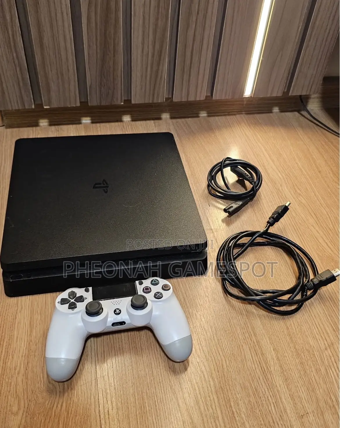 Ps4 Slim, Clean System, 2 Pads, 16 Fun Games Ready Inside.