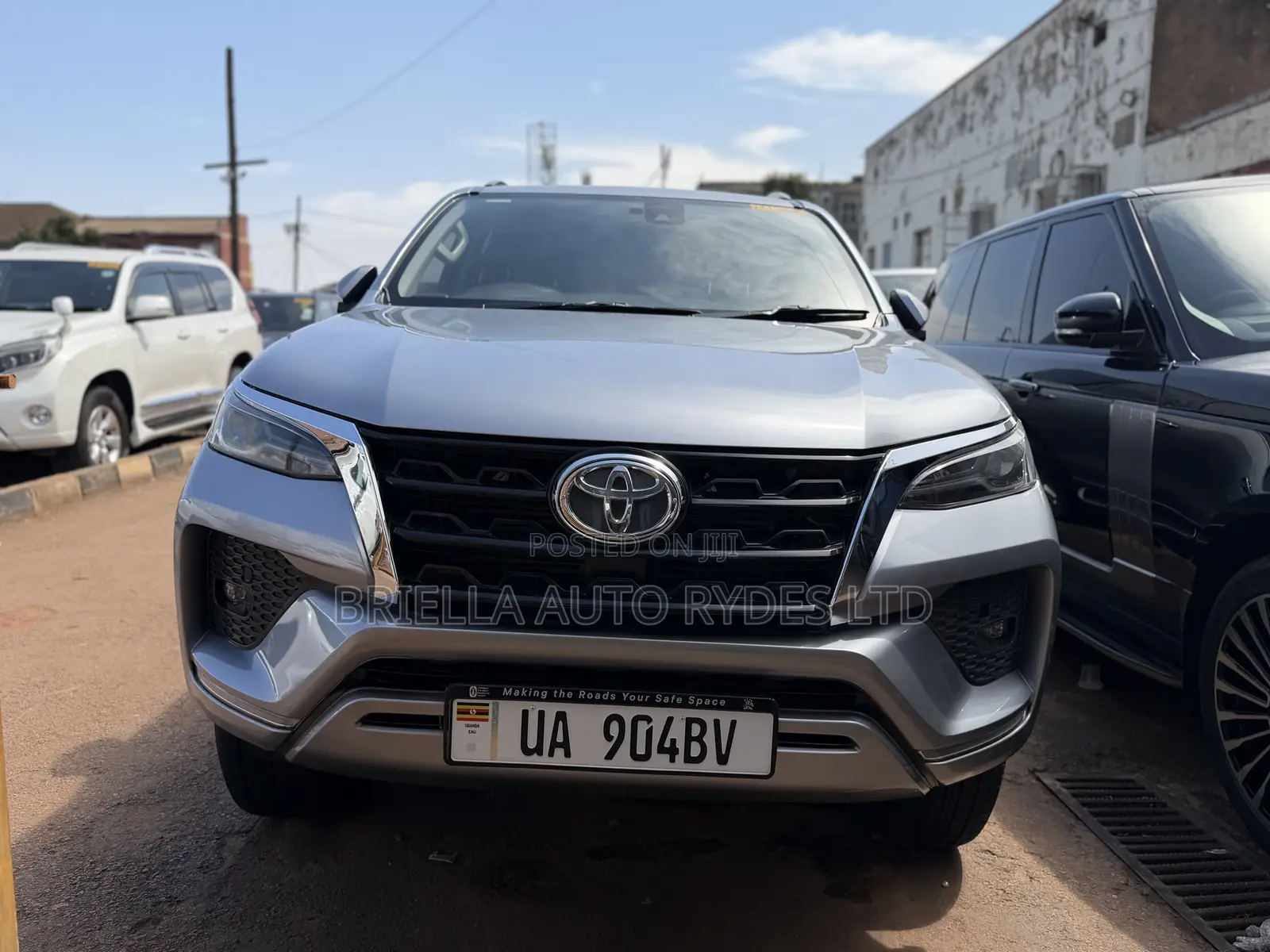 Toyota Fortuner 2016 Silver