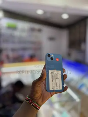 New Apple iPhone 13 128 GB Blue