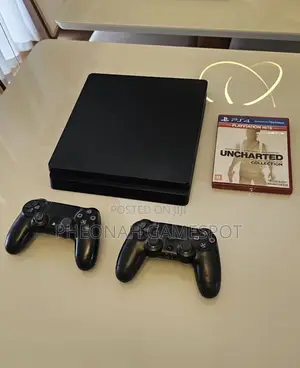 Playstation 4 Slim, Smooth Console, 2 Pads, 17 Thrilling Games.