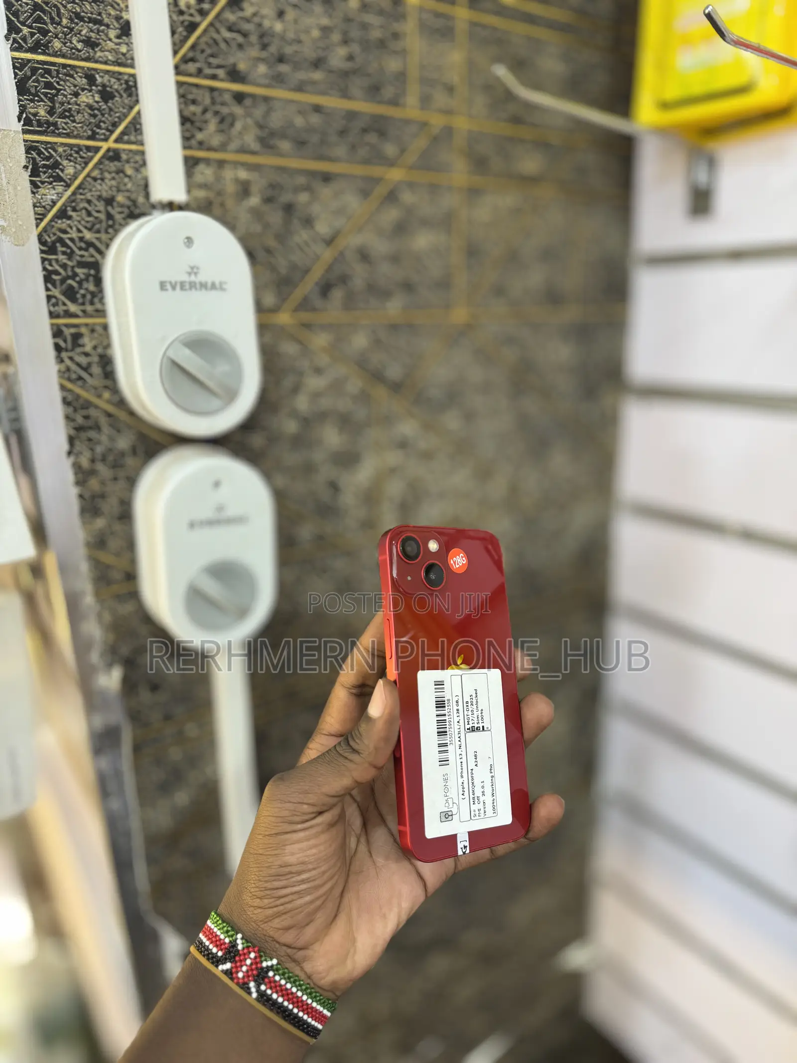 New Apple iPhone 13 128 GB Red