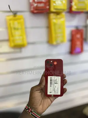 New Apple iPhone 13 128 GB Red