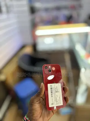New Apple iPhone 13 128 GB Red