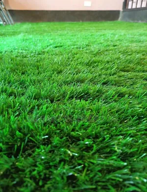 Artificial Grass Carpets for Bar Floors at Cheap Prices