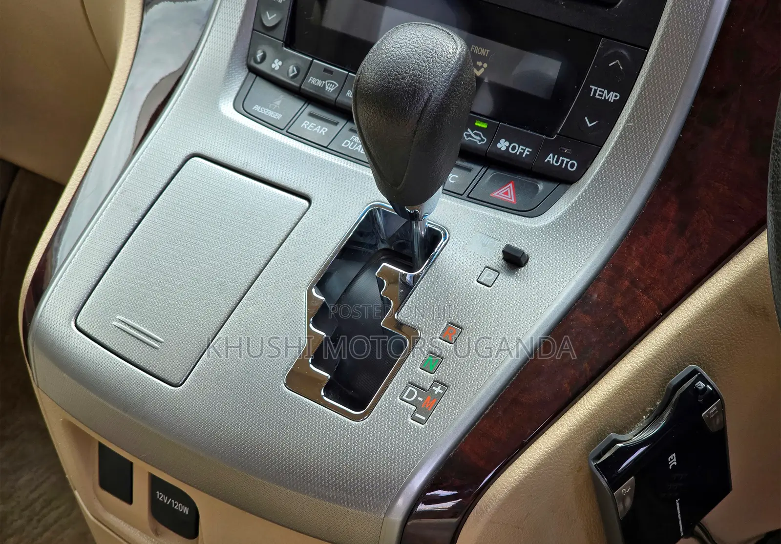Toyota Alphard 2012 Black