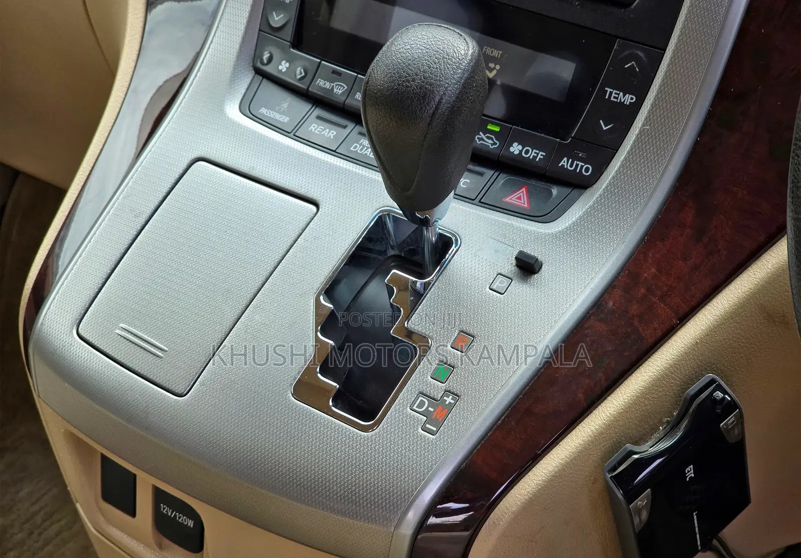 Toyota Alphard 2012 Black