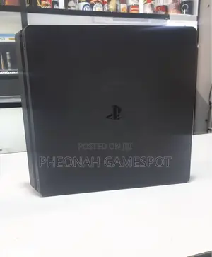 Clean Ps4 Slim, 2 Controllers, 13 Top Games Ready Now.