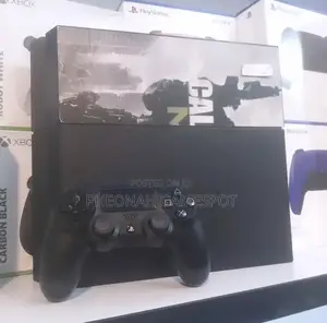 Slim Ps4 Bundle, 2 Pads, 15 Amazing Games Included.