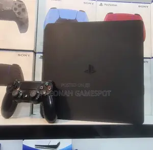 Ps4 Slim, Smooth System, 2 Pads, 13 Great Titles Included.