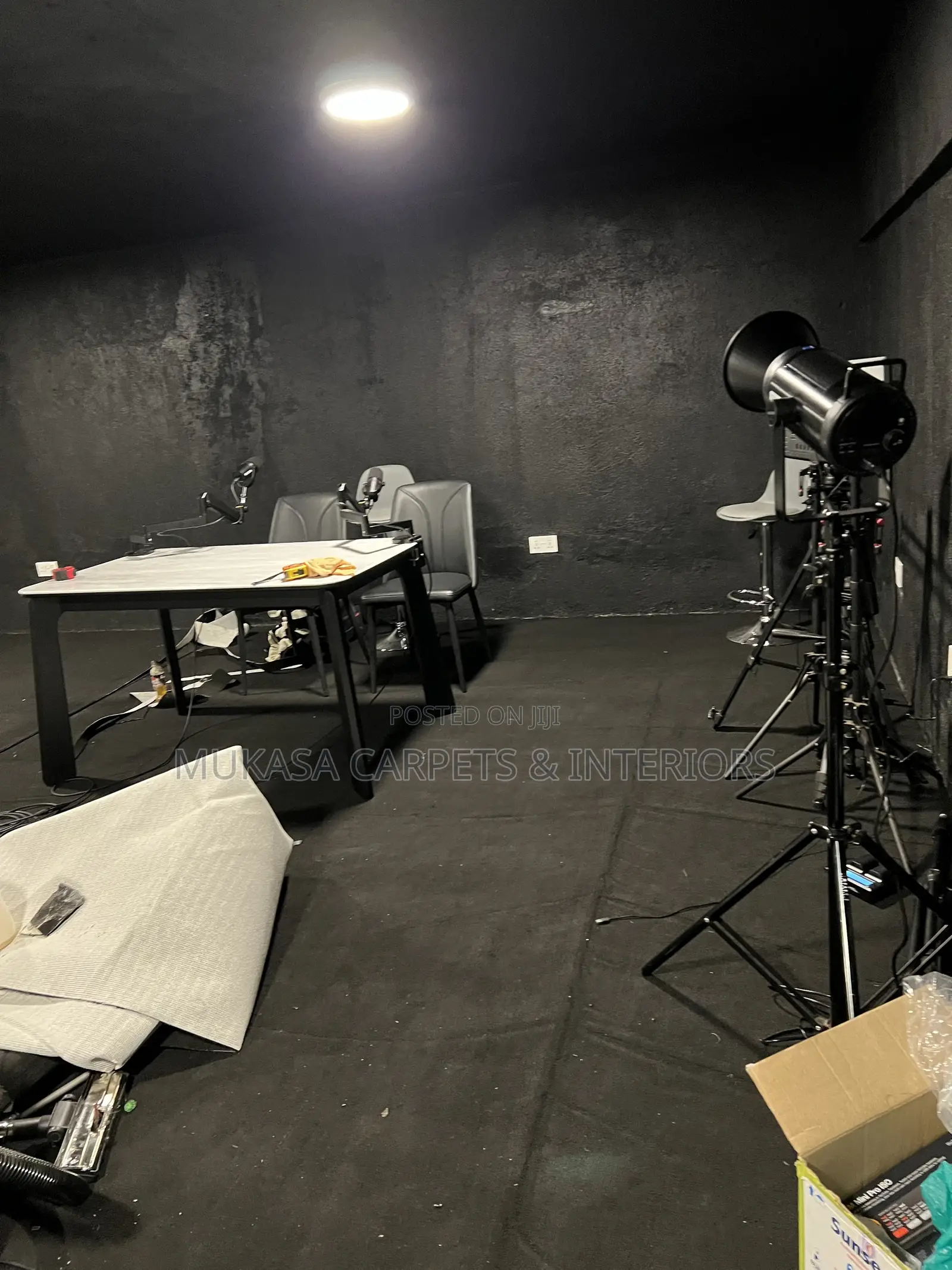 Studio Carpets/Carpets