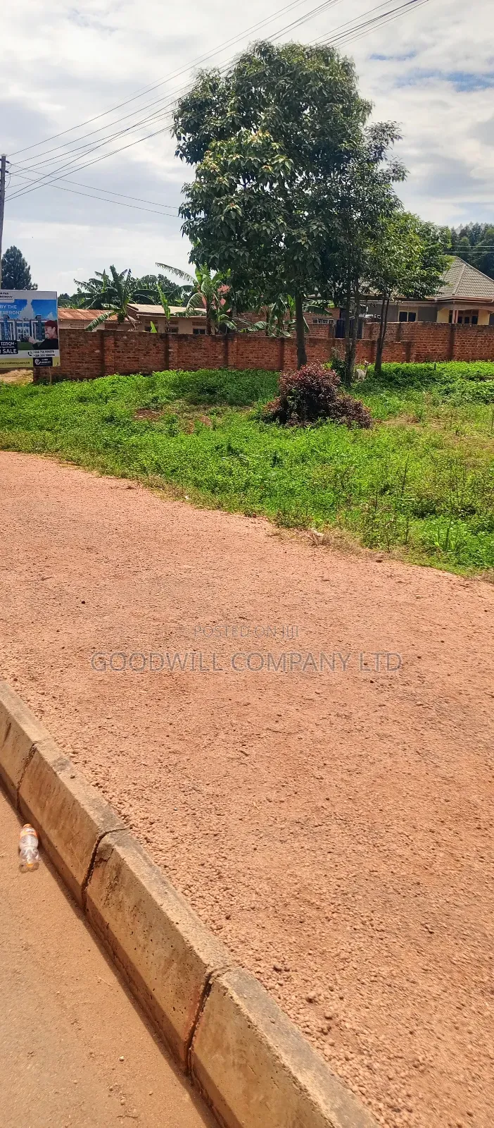 100*100 Feet / 25 Decimals of Land Bulega Garuga on Main Tarmac Road