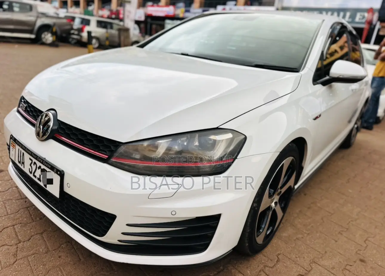Volkswagen Golf GTI 2015 White