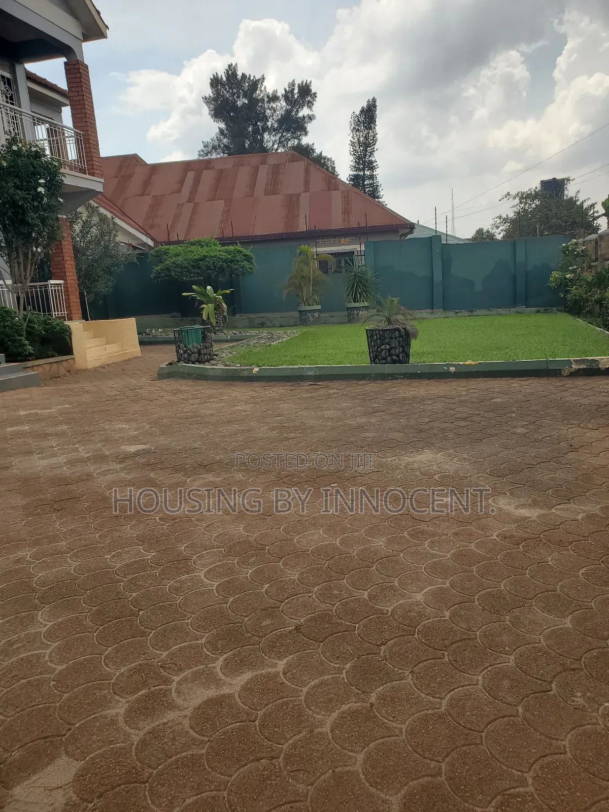 5bdrm Apartment in Bukoto Princess, Central Division for rent