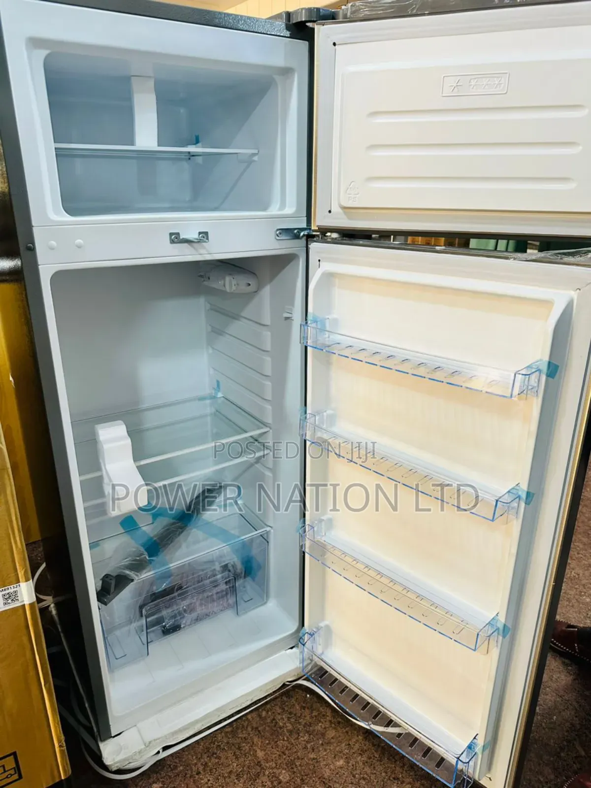 138 Liters Adh Solar Fridge Model9080dd