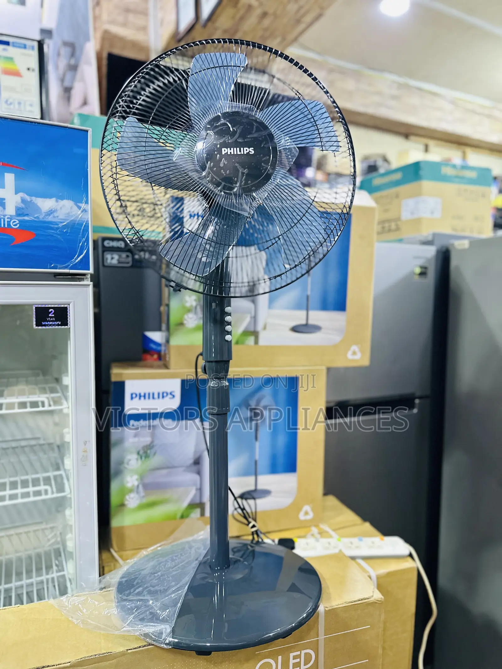 Philips Stand Fan 16” Black