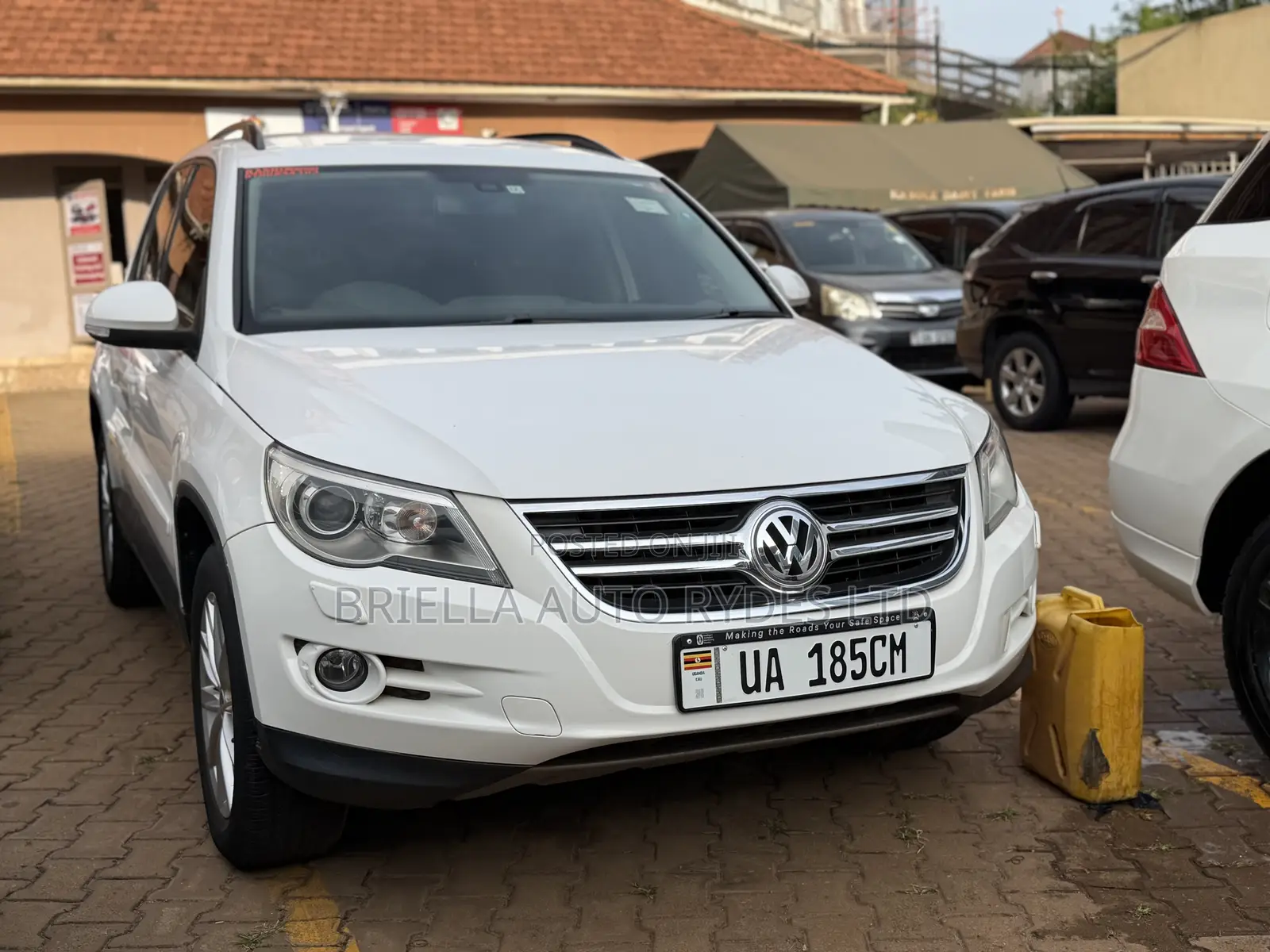 Volkswagen Tiguan 2010 White