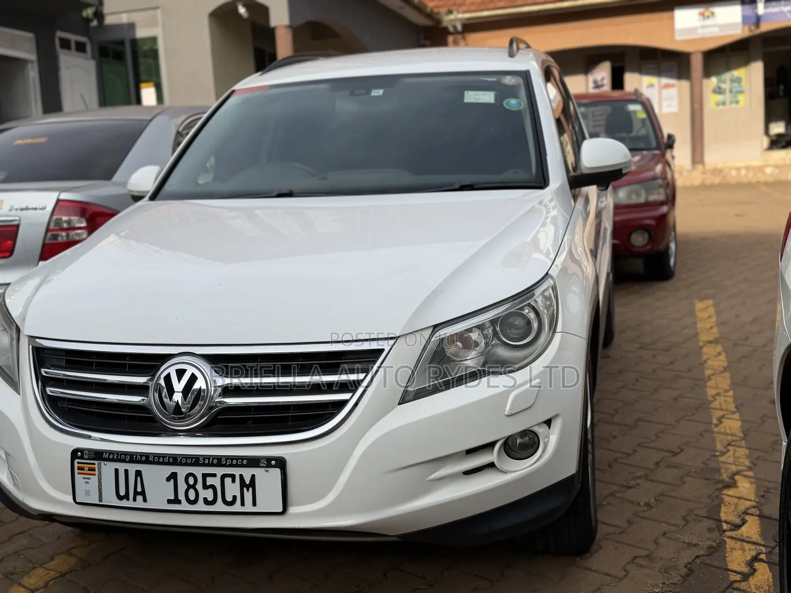 Volkswagen Tiguan 2010 White