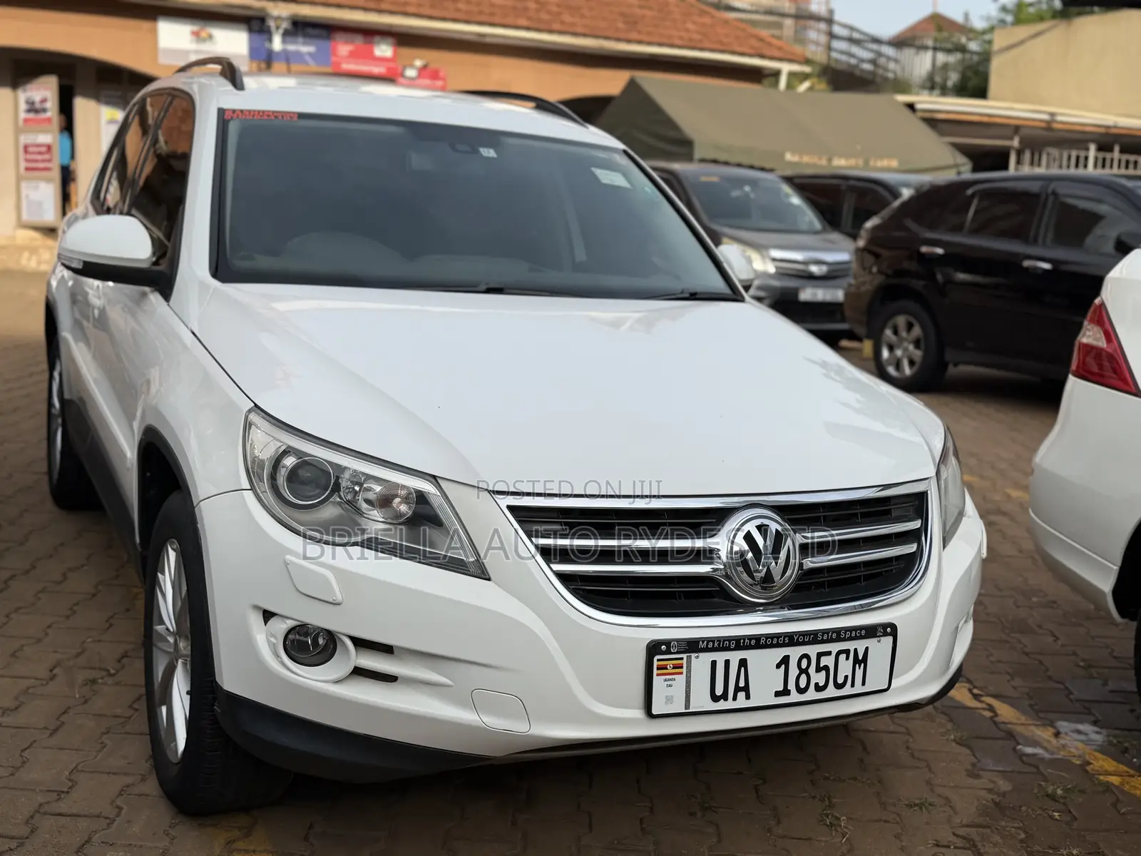 Volkswagen Tiguan 2010 White