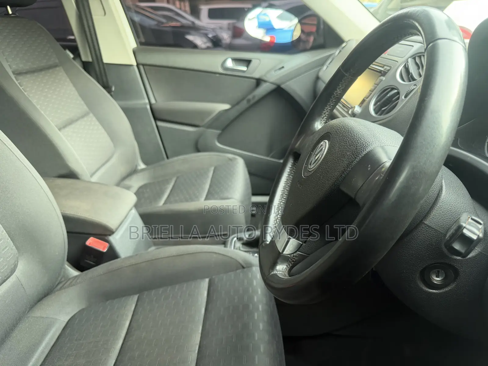 Volkswagen Tiguan 2010 White