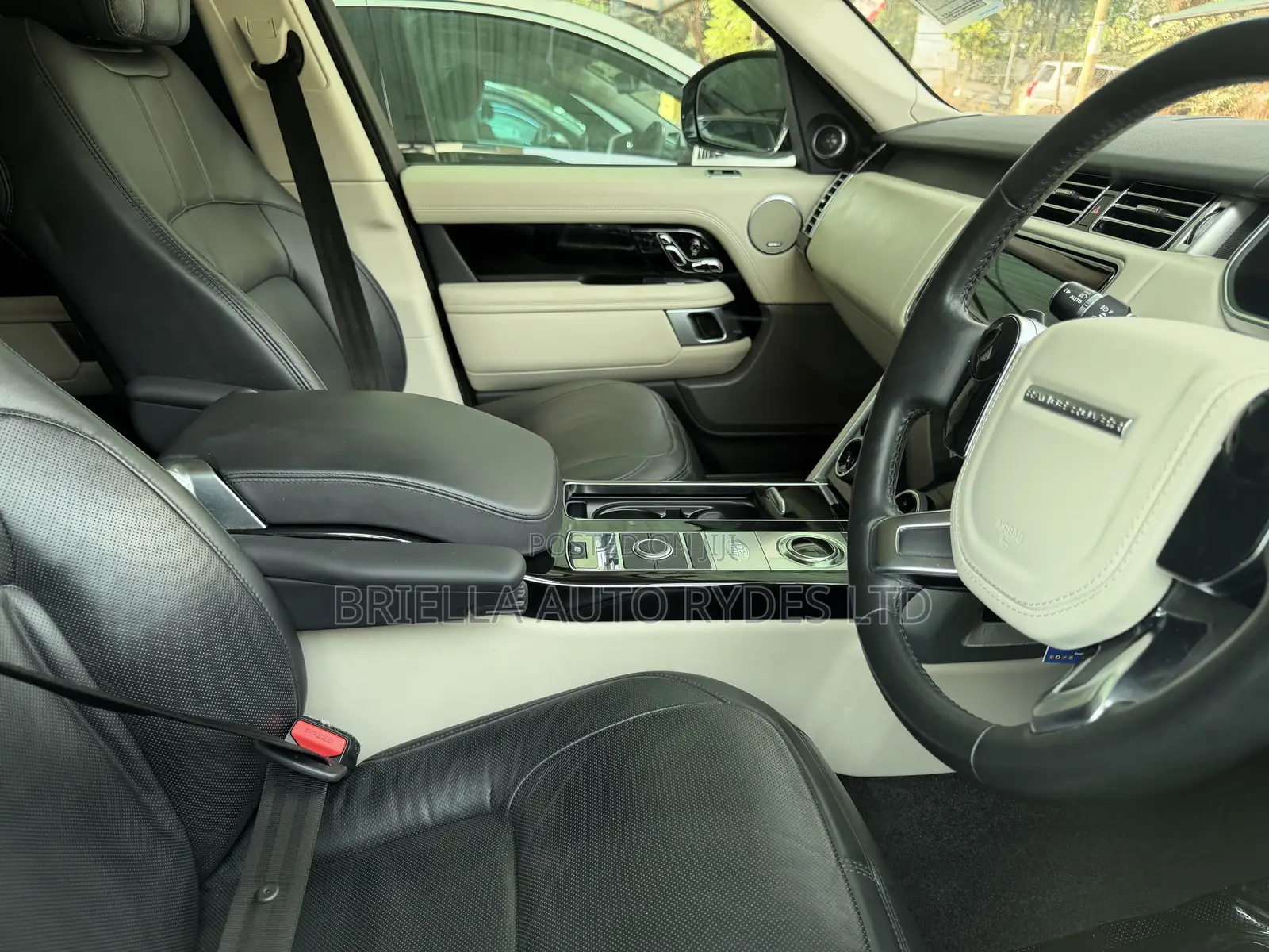 Land Rover Range Rover Vogue 2019 Gray