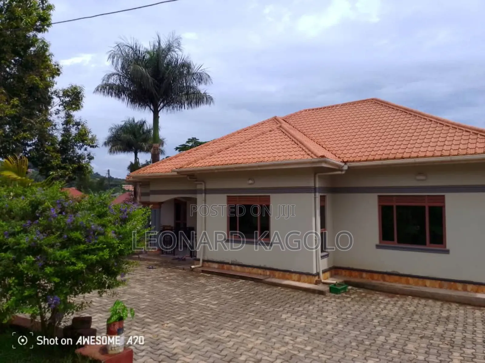 4bdrm Bungalow in Nabingo, Division A for sale