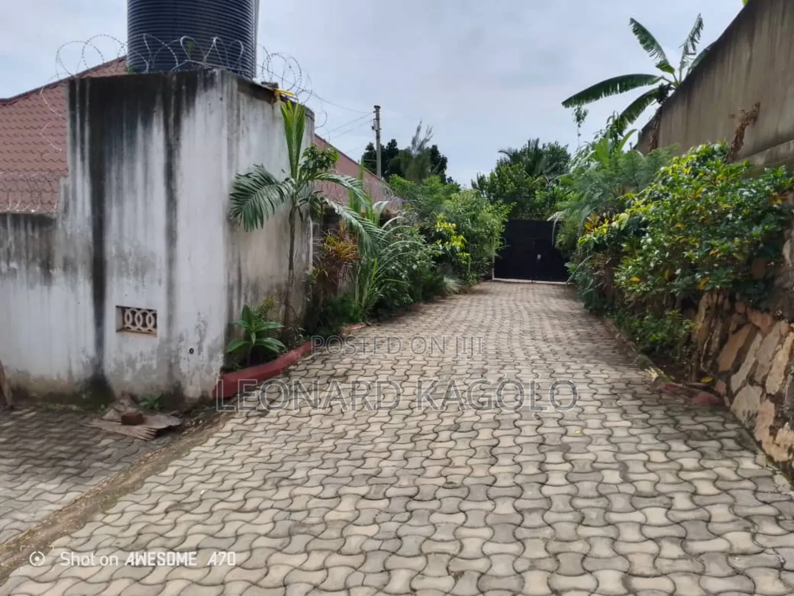 4bdrm Bungalow in Nabingo, Division A for sale