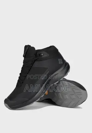 New Men's Columbia Hiking Water Proof Ankle Boots In Stock