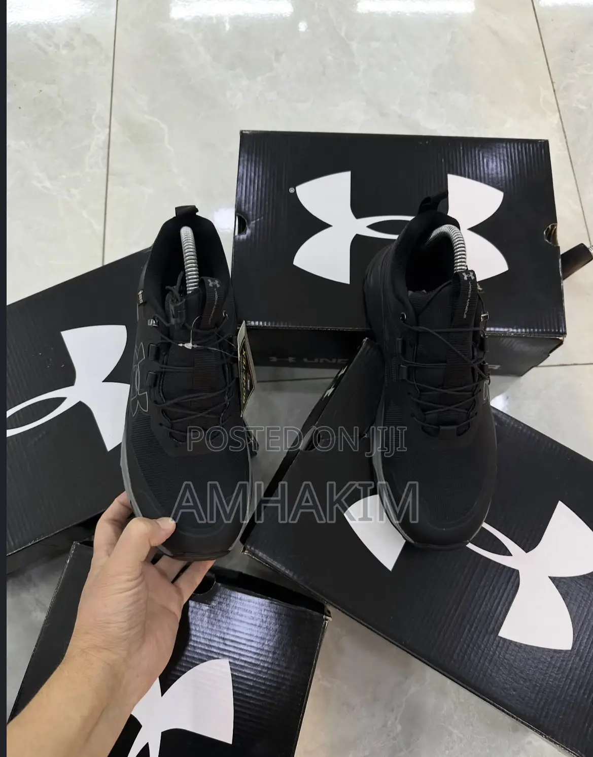 New Men's Under Armour Charged Assert 9 Sneakers In Stock