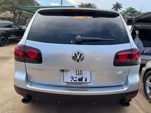 Volkswagen Touareg 2008 Silver