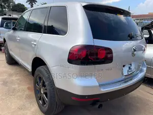 Volkswagen Touareg 2008 Silver