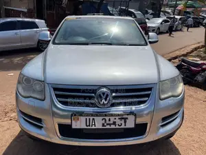 Volkswagen Touareg 2008 Silver