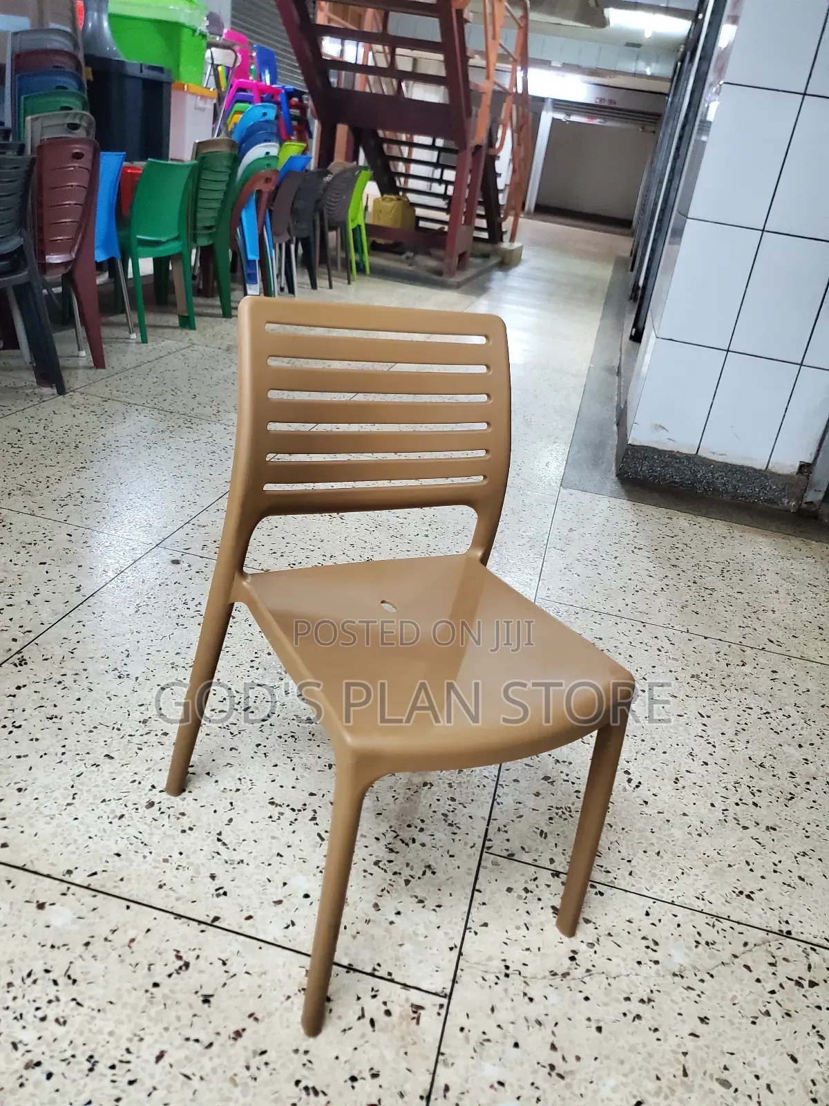 Brave Plastic Chairs Plastic Chairs