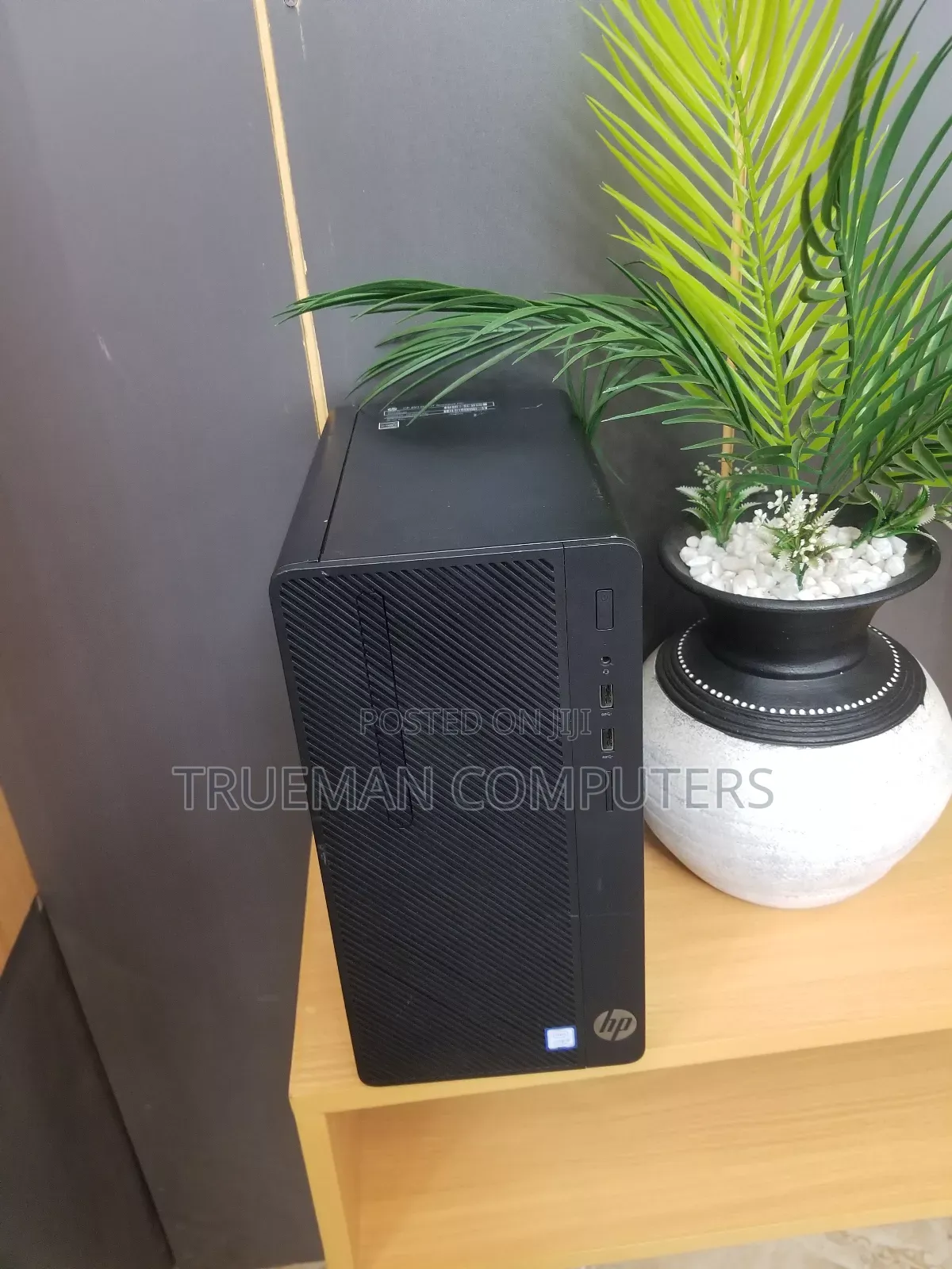 Desktop Computer HP Pavilion 24 8GB Intel Core I3 HDD 500GB