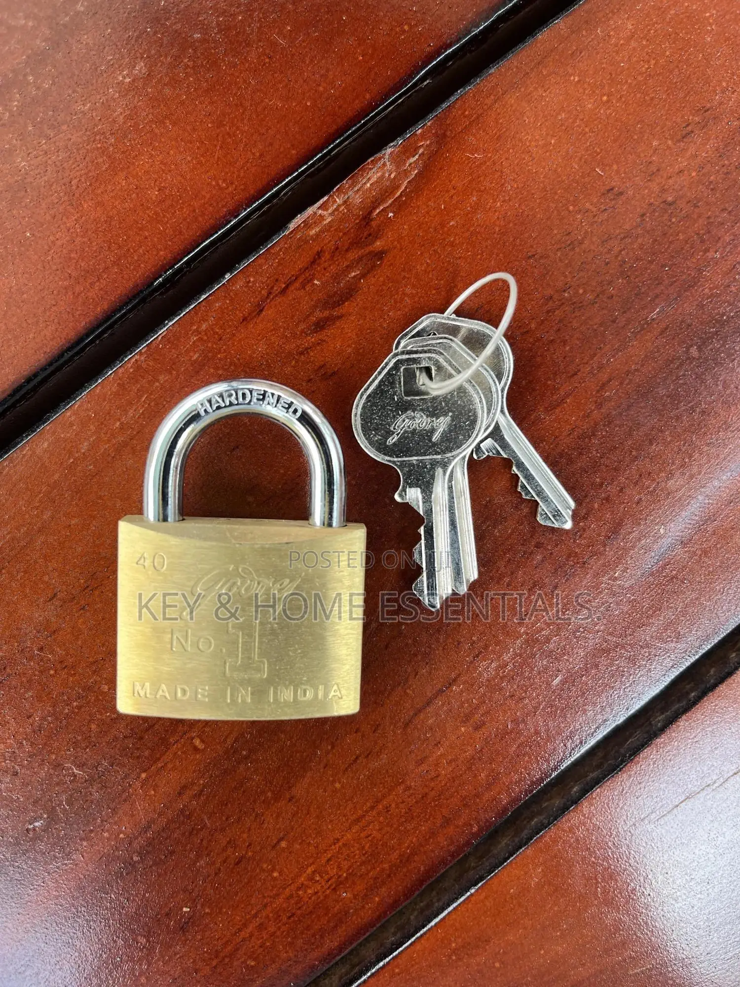 Godrej No.1 Brass Padlock – 40 Mm