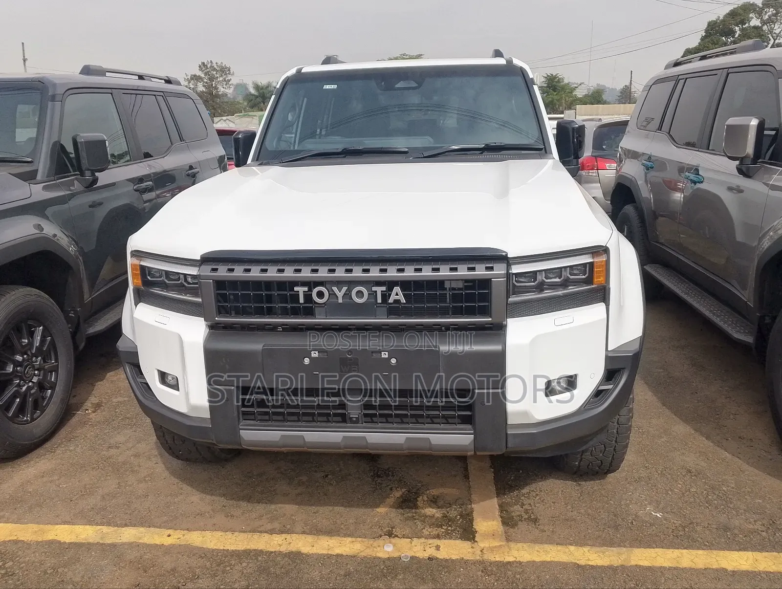 New Toyota Land Cruiser Prado 2.8 2024 White