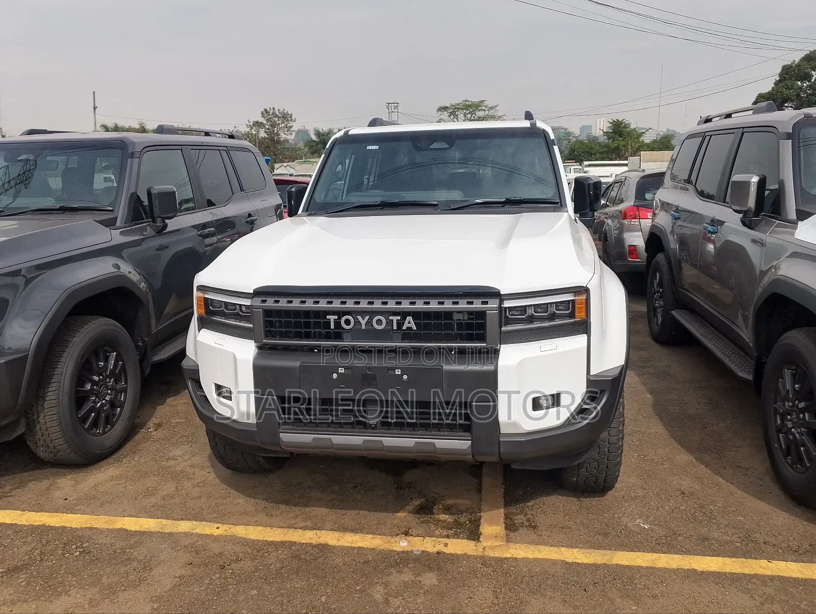 New Toyota Land Cruiser Prado 2.8 2024 White
