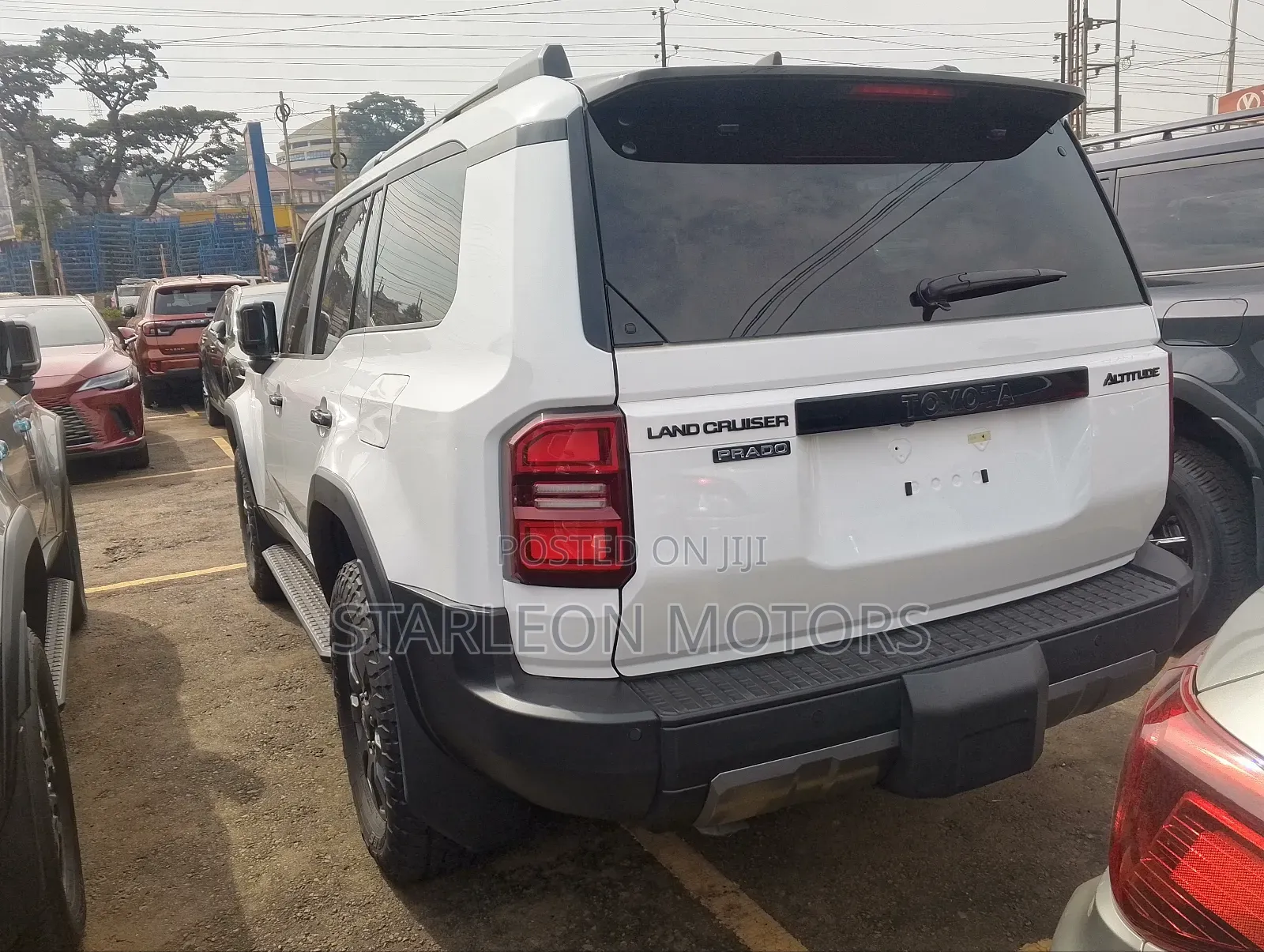 New Toyota Land Cruiser Prado 2.8 2024 White